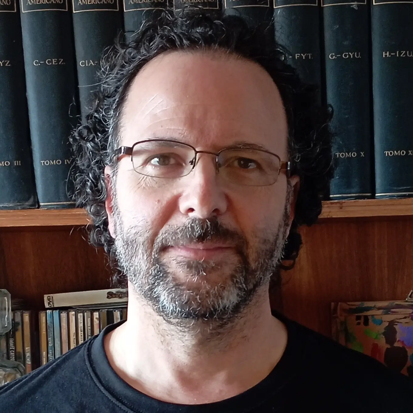Dr. Héctor Cancela Bosi
