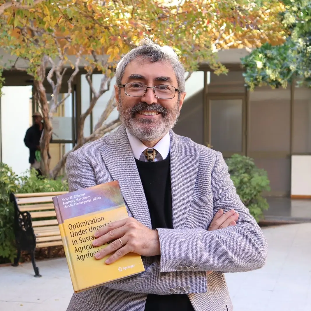 Víctor Albornoz Sanhueza